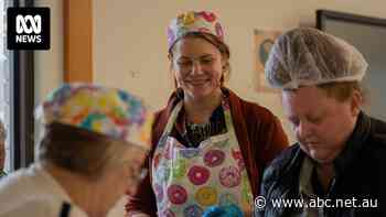 Community cooking classes are helping make healthy eating more affordable