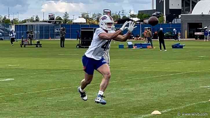 Bills sign LB Joe Andreessen, Lancaster grad who played last year at UB