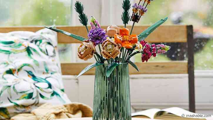 Gift mom flowers that'll last a lifetime with Lego Icons Bouquet sets up to 20% off