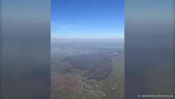 Evacuation alert still active for Fort McMurray as out of control fire burns nearby