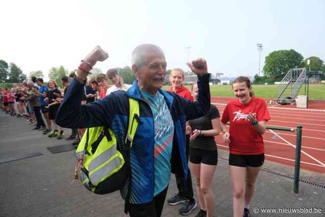Gaston (79) rijgt ondanks gezegende leeftijd de atletiektitels en clubrecords aan elkaar