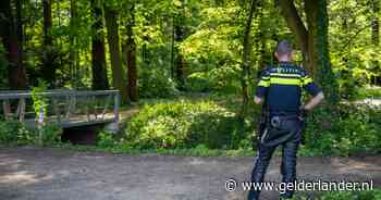 Politie houdt scooterrijder staande, maar dan volgt een hectische achtervolging: voortvluchtige nog spoorloos