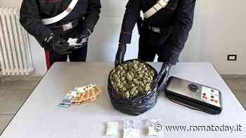 Corrieri della droga fermati sulla Cassia, nell'auto un sacco pieno di marijuana