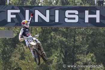 Nog altijd maar 17-jarige Lucas Coenen pakt in Spanje eerste GP-zege van het seizoen: “Ik wist niet eens dat ik gewonnen had”