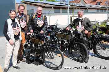 22 historische Motorräder ohne Kupplung und Getriebe
