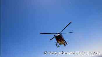 Mercedes bremst plötzlich: Motorradfahrerin bei Unfall in Altensteig schwer verletzt