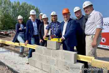 Eerste steen voor Scharphoutsite: “Gebouw op maat van Lissewege”