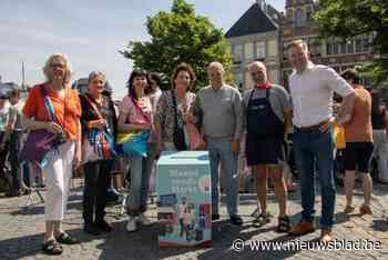 Winnaars Maand van de Markt krijgen cadeaupakket: “De marktkramers blijven elke week paraat staan”