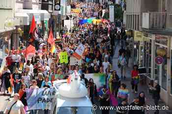 Queer-Community in Paderborn feiert Vielfalt