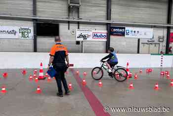 Leerlingen leggen fietsexamen af in het Meetjesland: “Testen hun zelfstandigheid”