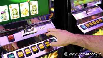 Spacciatori di crack fuori alla sala slot a Termini