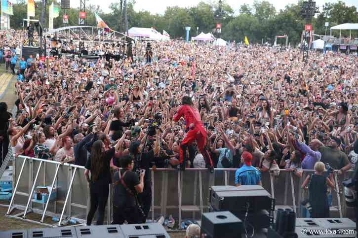 How much money did the 2023 ACL Music Festival bring to Austin?