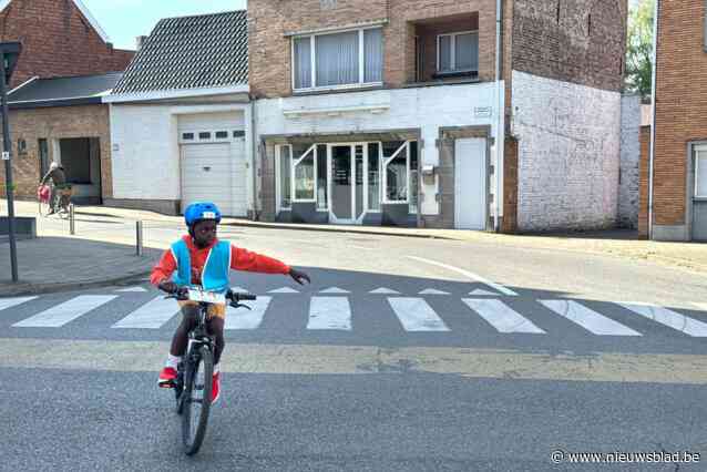 Drie scholen organiseren gezamenlijke verkeersdag met quiz, parcours en fietsexamen