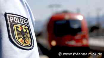 Mann mit ansteckender Krankheit spuckt Polizisten in den Mund