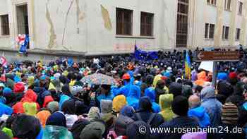 Georgien beschließt umstrittenes „russisches Gesetz“