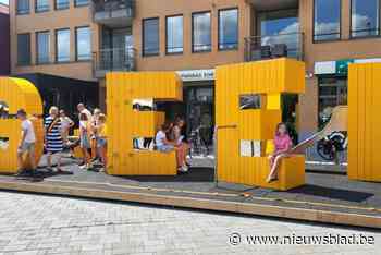 Gele letters verhuizen naar Meuldersplein