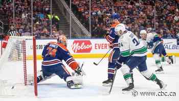 Who will take the net? Oilers won't reveal starting goalie for pivotal Game 4