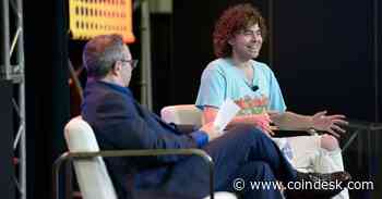 Peter Thiel's Founders Fund, Vitalik Buterin Back $45M Investment in Polymarket