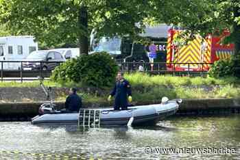 Brandweer vist twintigtal obussen op uit Brugse Ringvaart