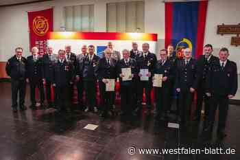 B64 war Einsatzschwerpunkt der Feuerwehr Altenbeken