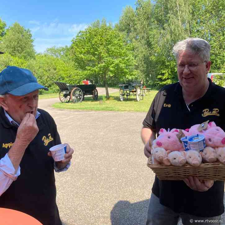 Een beetje vies of juist lekker romig? In Bathmen haal je ijsjes van varkensmelk