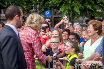 Waarom je geen selfie mag maken met Filip en Mathilde