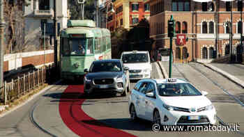 Come si muovono i romani? L'auto preferita al trasporto pubblico