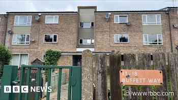 Pair arrested after baby dies in hospital