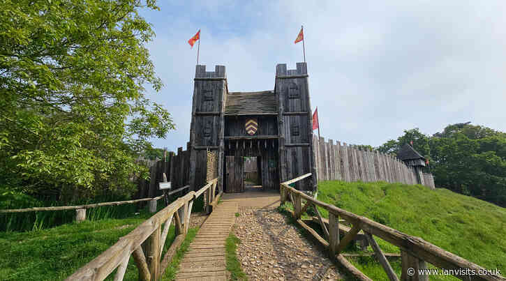 A day trip to Stansted Mountfitchet – Castle, Churches, Toys and a Windmill