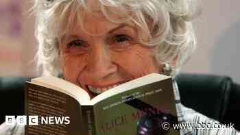Nobel Prize winning author Alice Munro dies aged 92