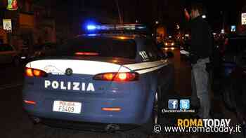 Entrano a scuola a mezzanotte e provano a rubare una lavagna elettronica