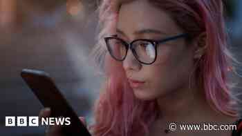 Internet access linked to higher wellbeing, study finds