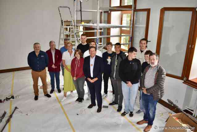 VTI-leerlingen frissen woongedeelte Grootseminarie op