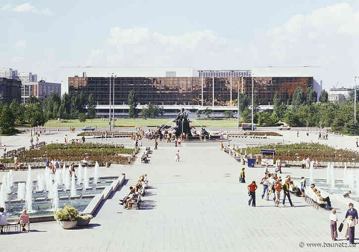 Der Palast im Forum
 - Ausstellung in Berlin