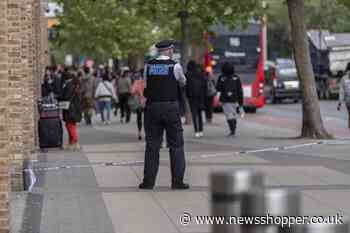 Woolwich Plumstead Road knife fight: No arrests 24 hours later