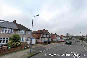 Rydal Drive Bexleyheath: Police called after child seen alone