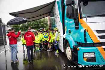 Jonge wielrenners krijgen speciale veiligheidstraining op Circuit Zolder: “Dit is echt nodig”