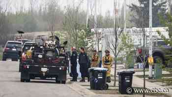 Fort McMurray wildfire remains volatile but weaker winds expected to ease the danger