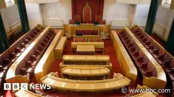 Council remains Conservative-led after deal struck