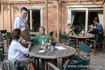 Bekend horeca-echtpaar opent nieuw restaurant Renard: “Het voelt aan alsof we eindelijk geland zijn”