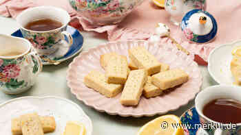 Zu einer Tasse Tee wird Earl-Grey-Shortbread gereicht, das auf der Zunge zergeht