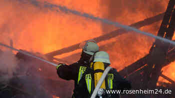 Drama bei Wohnhausbrand in Bayern: Senior (†95) stirbt in Flammenhölle