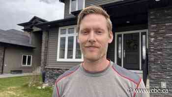 7 marathons, 7 days, $70K, for a 70th birthday: Sask. man helping his dad send aid to Ukraine