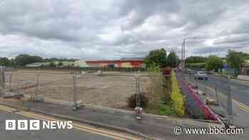 Delayed bungalows approved after road row settled