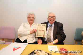 Ze leerden elkaar kennen in buurtwinkeltje van haar moeder, vandaag zijn Carolina (92) en Jan (93) 70 jaar getrouwd