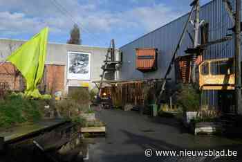 Symfonisch orkest speelt Bolero in Blikfabriek