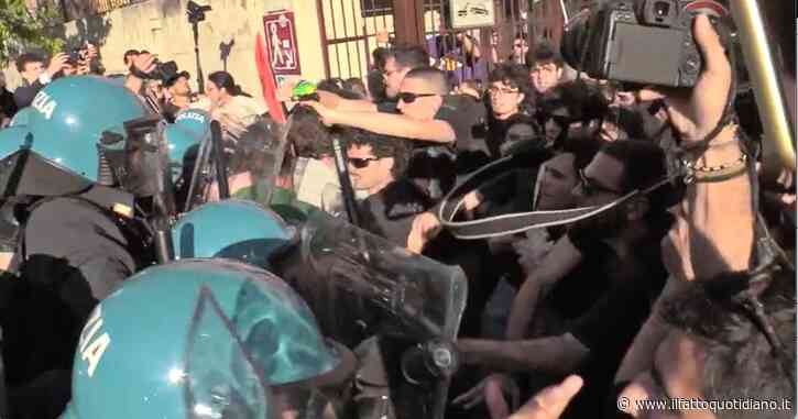 Sapienza, studenti per la Palestina leggono lettera a Mattarella: “Si confronti con noi”. Tensione con la polizia fuori dall’aula magna