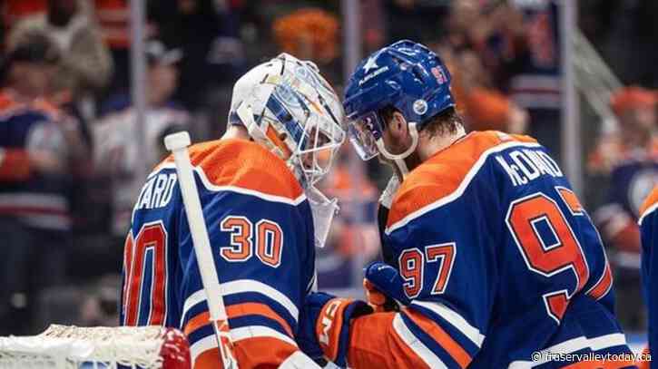 Calvin Pickard to start in net for Oilers in Game 5 vs. Canucks