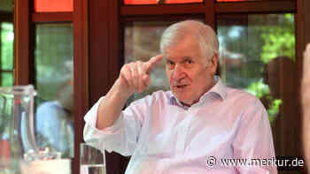 Seehofers Rückkehr mit feinen Spitzen – gegen Markus Söder