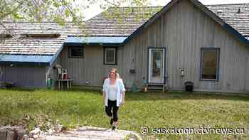 Sask. woman fighting bylaw that would allow large feedlots nearer people's homes